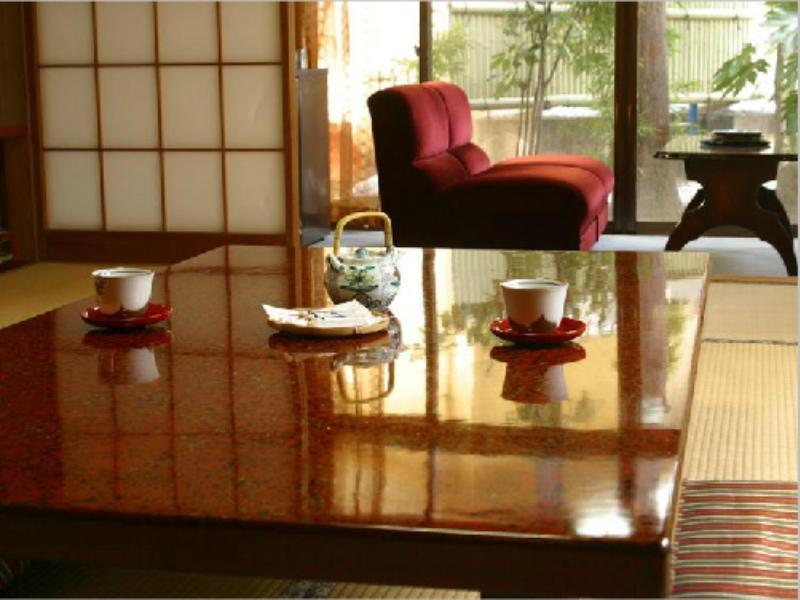 Hotel Kamesei Ryokan à Chikuma Extérieur photo